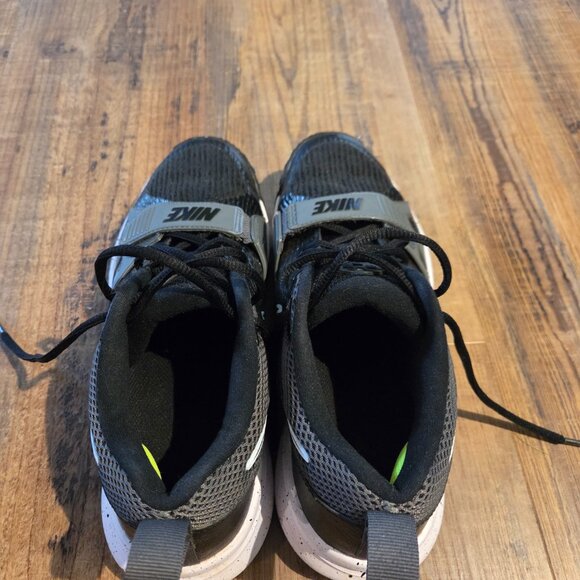 Nike Training Turf Shoes Black/Gray Men’s 7.5 - Picture 4 of 6